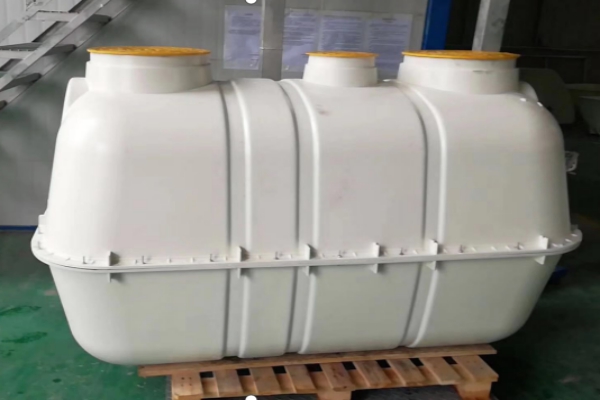 玻璃鋼化糞池質(zhì)量對農(nóng)村廁所改造的影響 玻璃鋼化糞池質(zhì)量對農(nóng)村廁所改造的影響